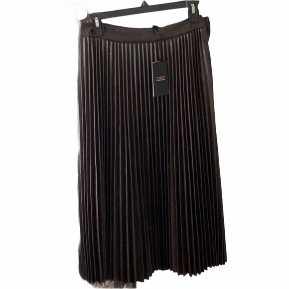 Halogen Dresses & Skirts - NWT Halogen x Atlantic-Pacific Faux Leather Skirt